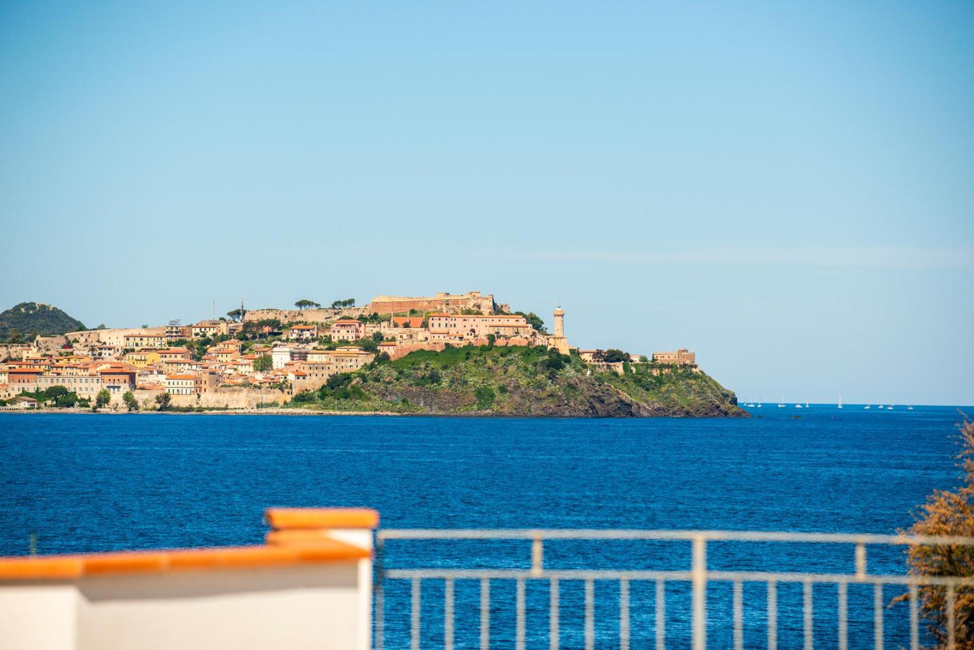 Residence Hotel Villa Mare Портоферрайо Екстер'єр фото